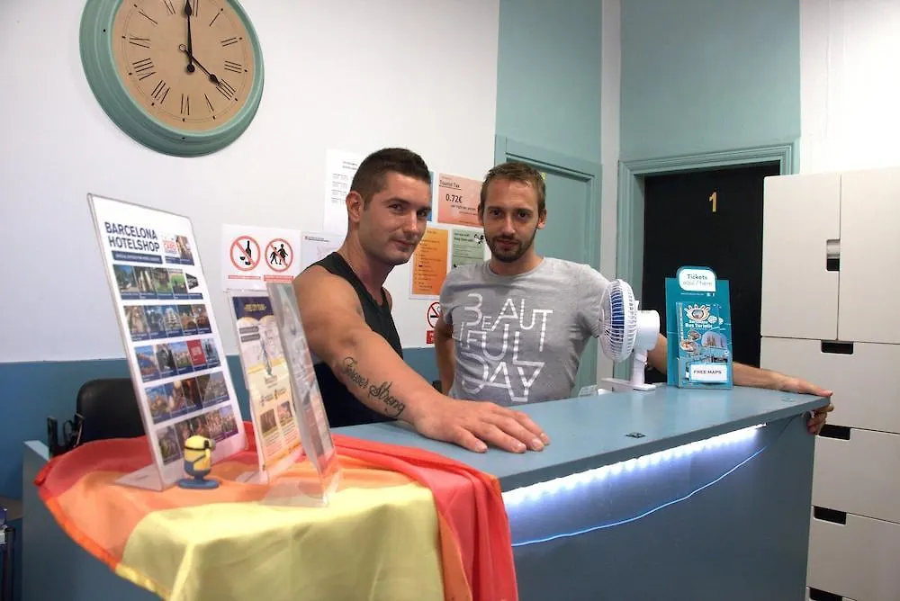 ברצלונה Casa Barcelo Hostel מלון